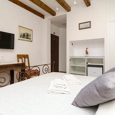 Hotel Historic Downtown And 3*